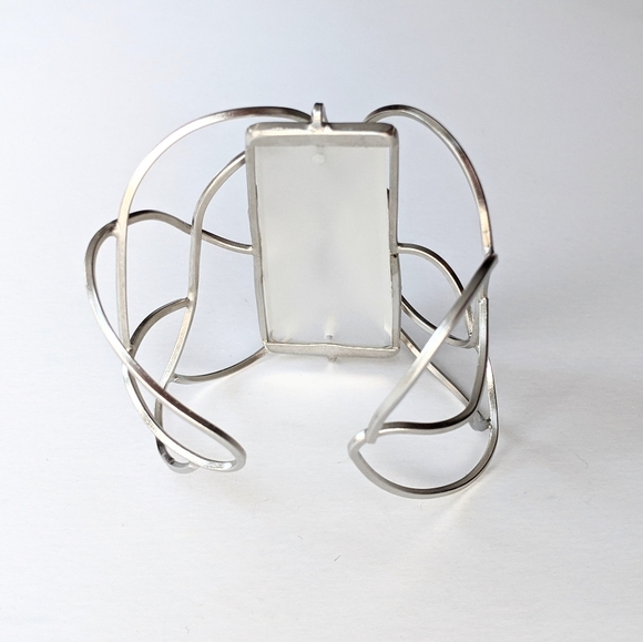 Artist-Made Silvertone Wire & Glass Cuff Bracelet - Picture 6 of 8